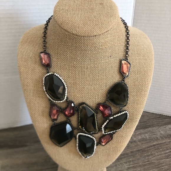 Chunky Statement Necklace - Picture 3 of 9